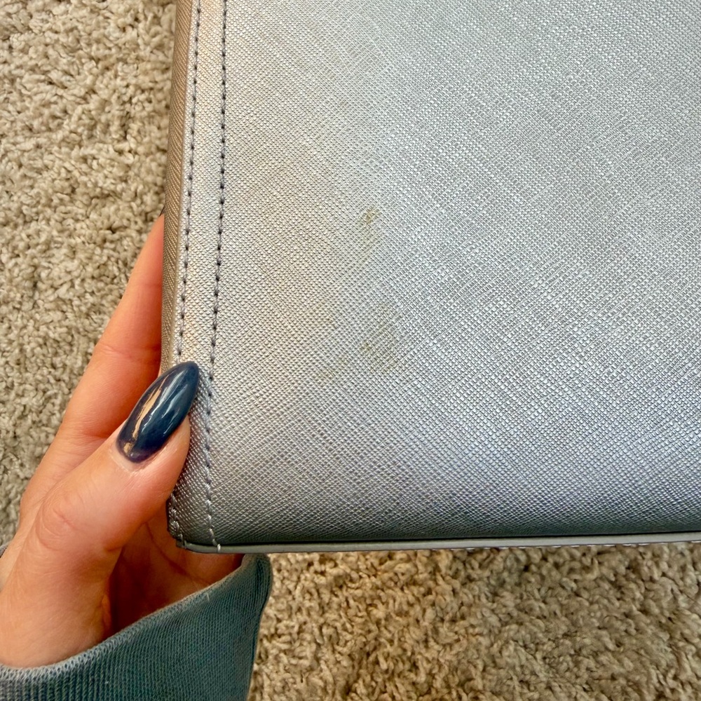 NEW Lo & Sons The Pearl Saffiano Crossbody *READ* - Picture 6 of 16